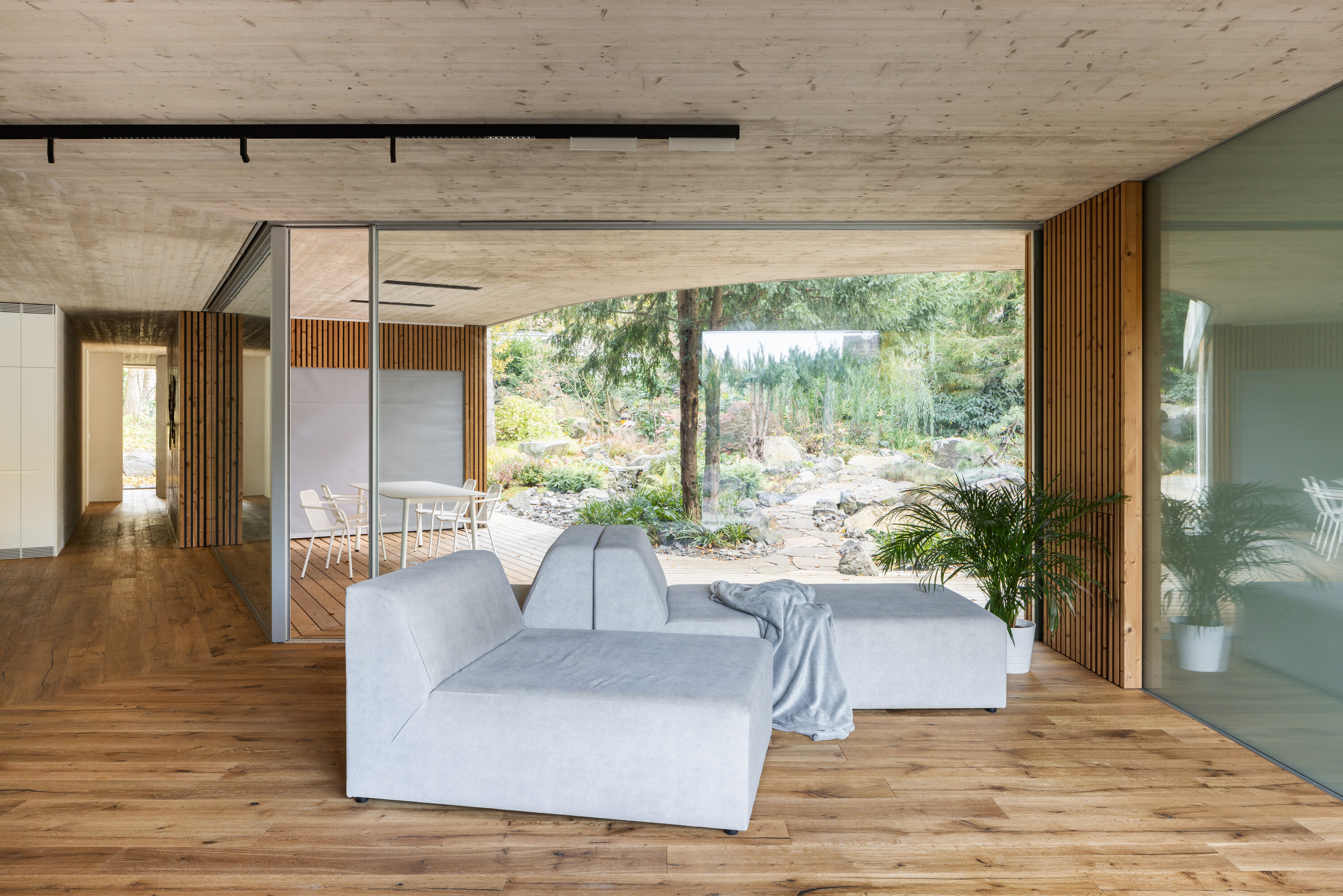pha bananka house matej hakar 29