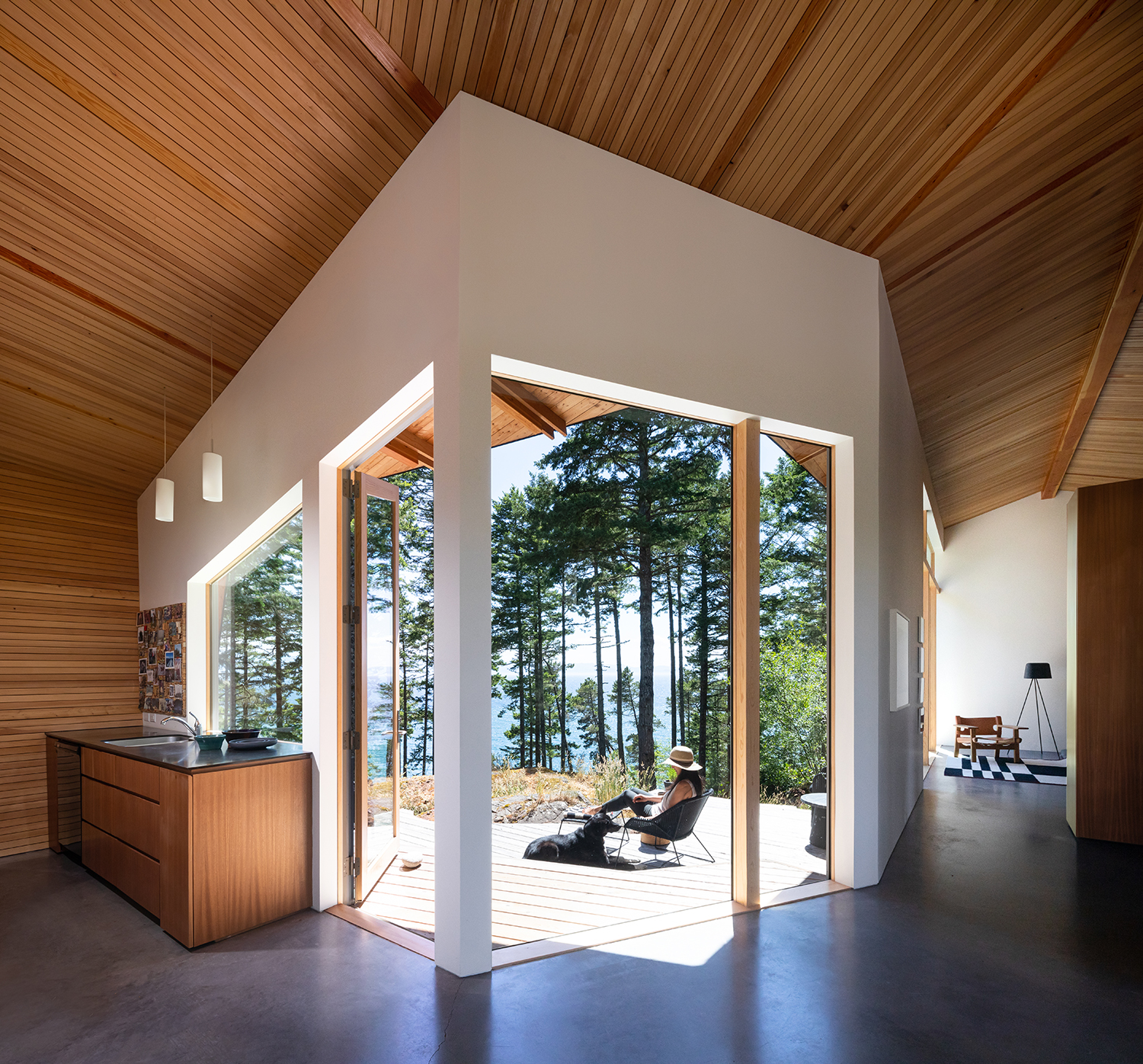Campos Studio Sooke01 EmaPeter 06