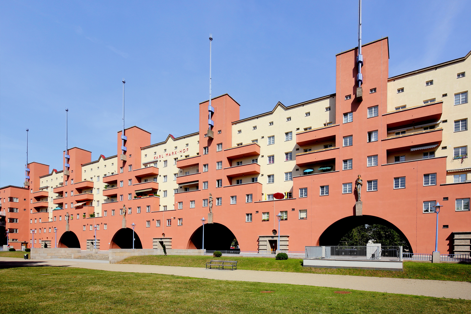 bdgdf