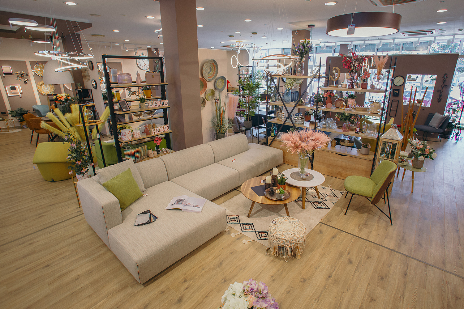 LMC store 1033